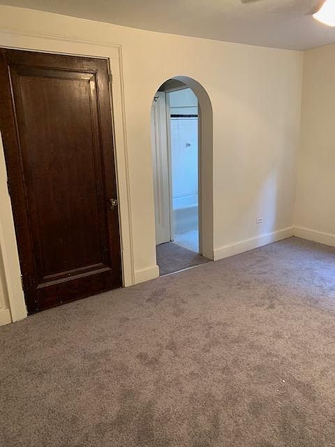 2nd image of 318 Washington Ave