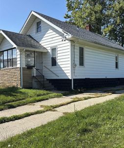 1010 Hughes Ave, Flint, MI, 48503