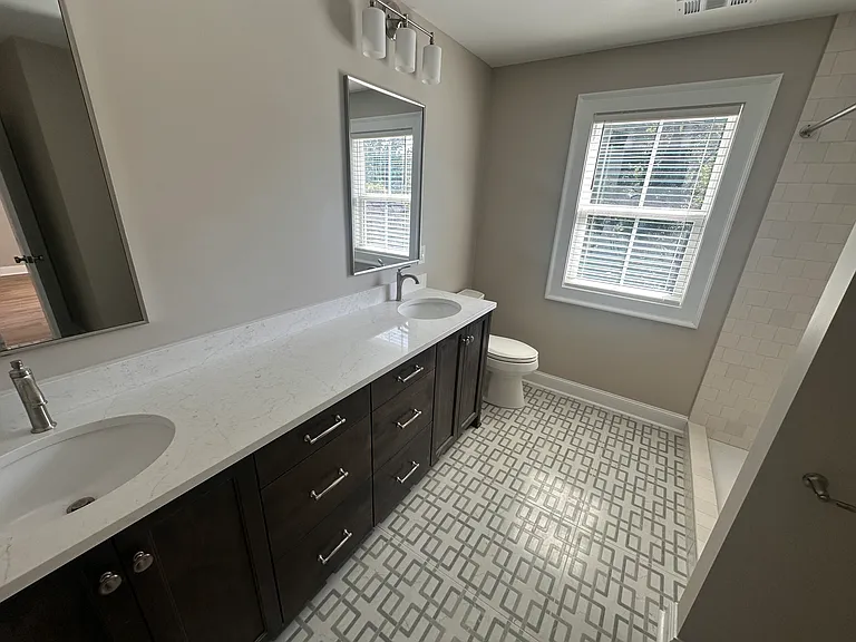 2130 S Lumpkin St — Photo 24