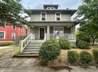 1635 SE Clinton St, Portland, OR