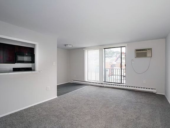 2nd image of 501 E Upsal St #B07