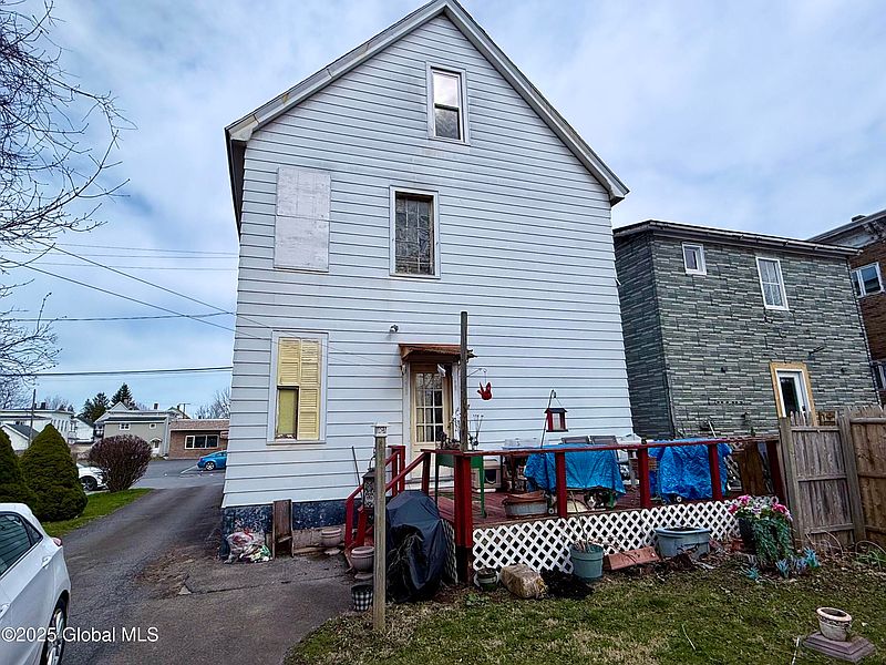 5th image of 40 James Street