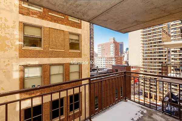 Rented by Mirador Real Estate | media 34