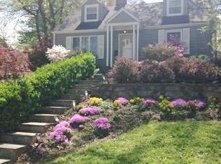 3120 Greenway Blvd, Falls Church, VA 22042