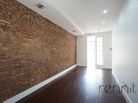 5th image of 309 Tompkins Ave #3F
