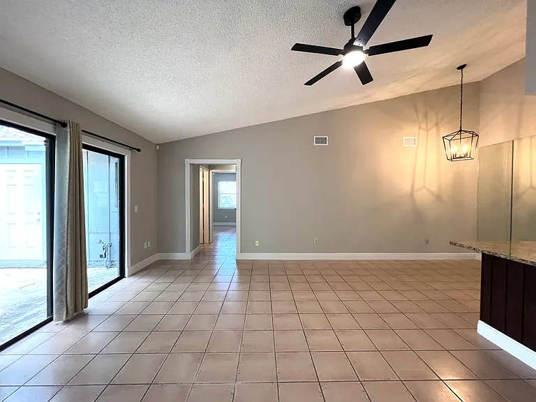 1077 Goldenrod Rd #1077A — Photo 22
