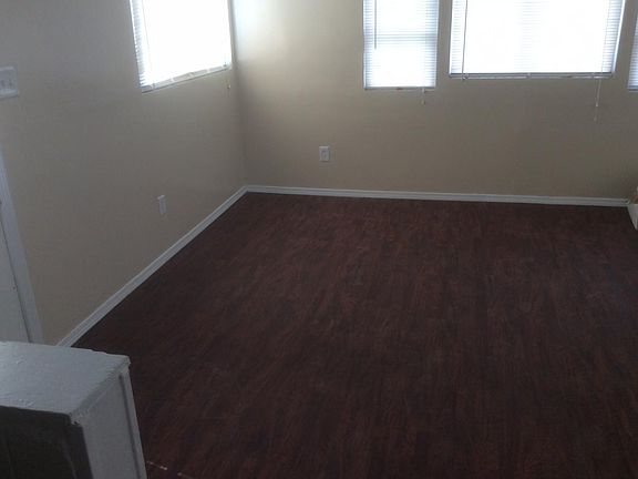 3rd image of 7540 Mallard Dr