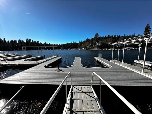 481 N B Lck, Lake Arrowhead, CA 92352