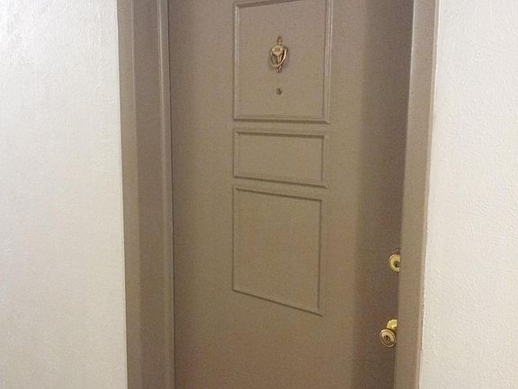 3rd image of 1270 N Marion St APT 305