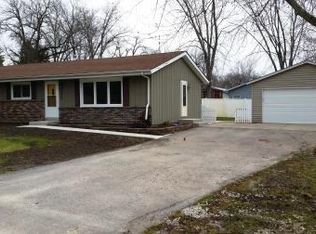 2805 Coolidge Dr, Kansasville, WI 53139