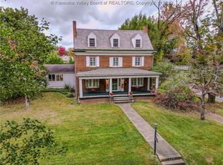 440 12th Ave, Huntington, WV 25701