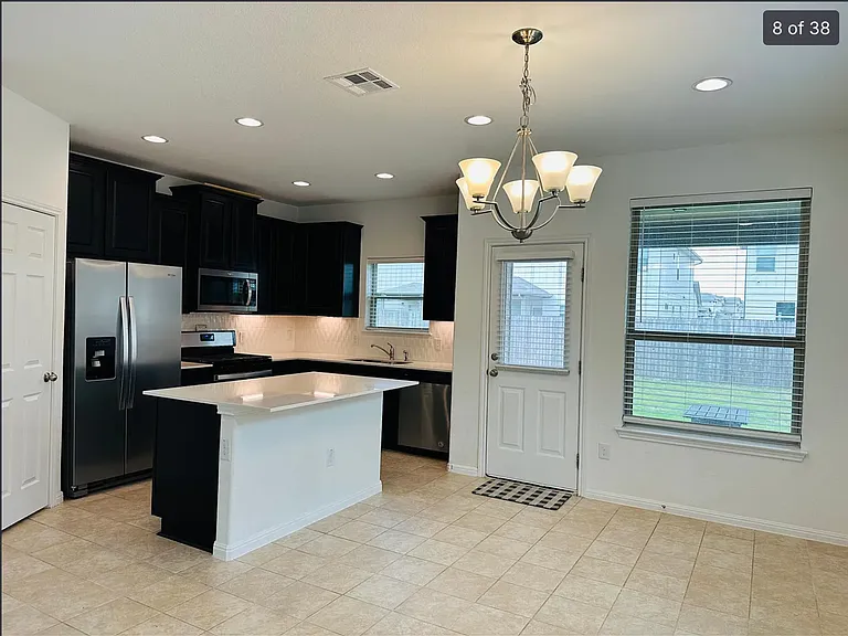 129 Mayney Ln — Photo 8