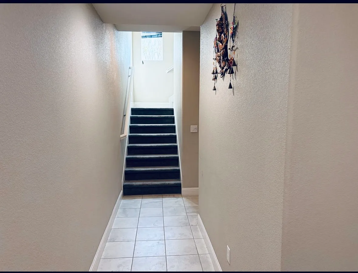 Building Photo - 401 Ellicott Loop