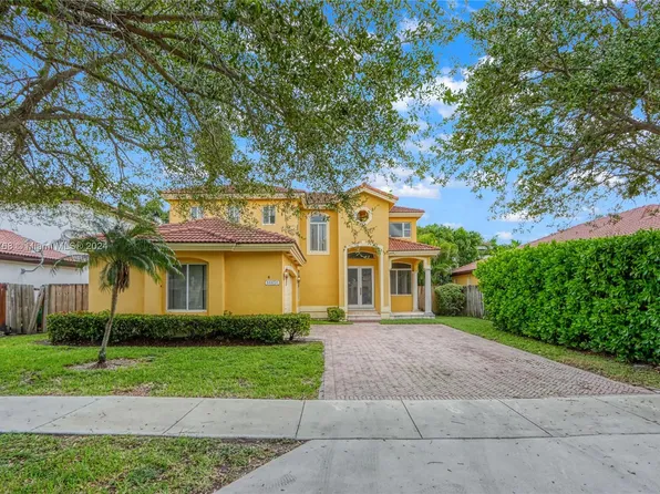 16651 SW 61st Way, Miami, FL 33193