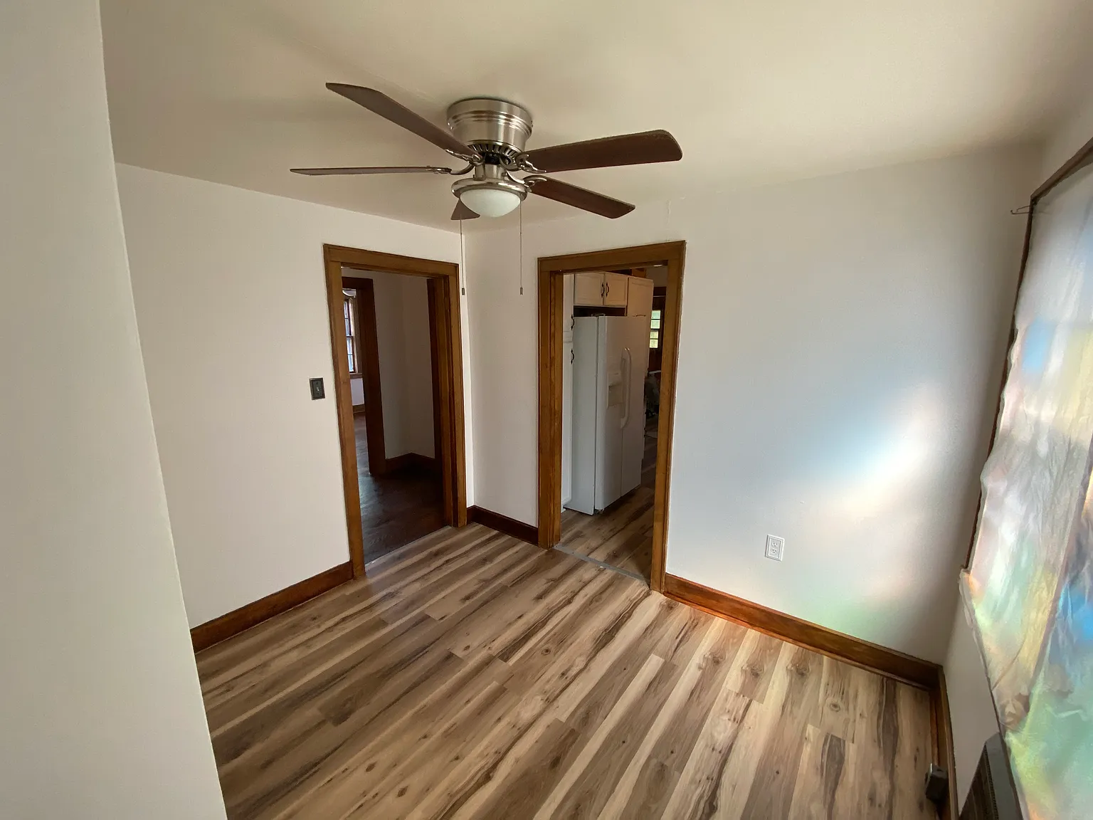2 bed, 1200 sqft, $1,350 — Photo 2