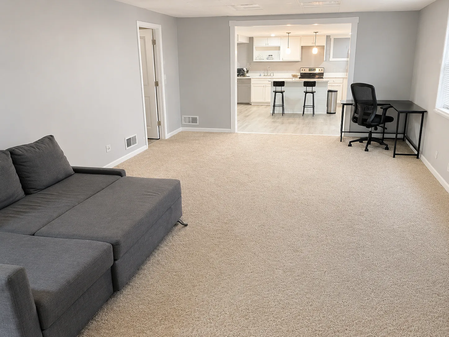 1 bed, 1000 sqft, $1,700 — Photo 3