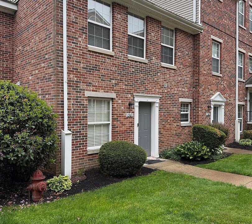 1st image of 1561 Washington Ct