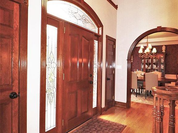 4th image of 4122 Heatherhedge Ln