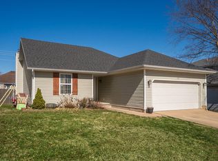 721 W Butterfield Dr, Nixa, MO 65714