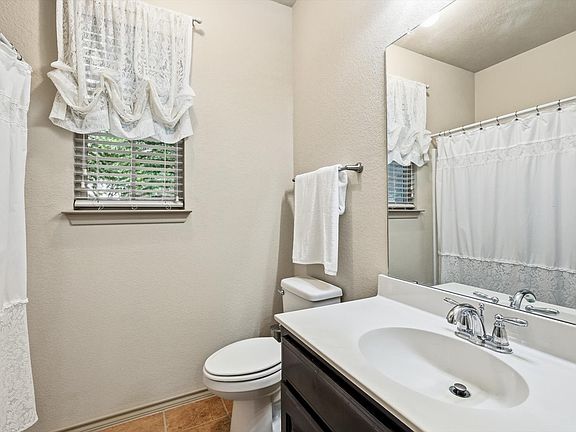 5th image of 4524 Lacewood Dr
