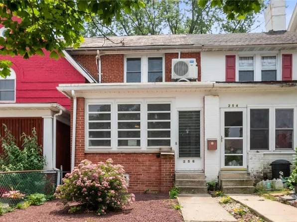 256 Lehigh Ave, Palmerton, PA 18071