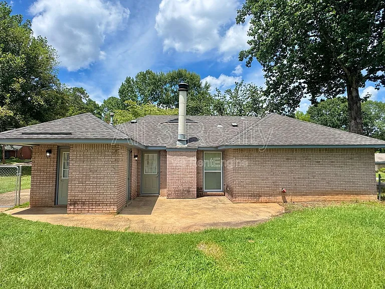3224 Little John Dr — Photo 34
