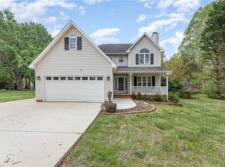 3407 Regina Ct, Summerfield, NC 27358