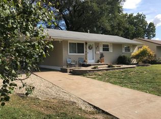 735 Tyson Dr, Florissant, MO 63031