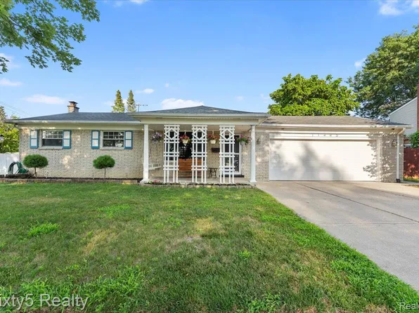 11445 Phyllis St, Taylor, MI 48180