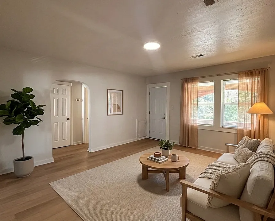 5107 Jacksboro Pike #8