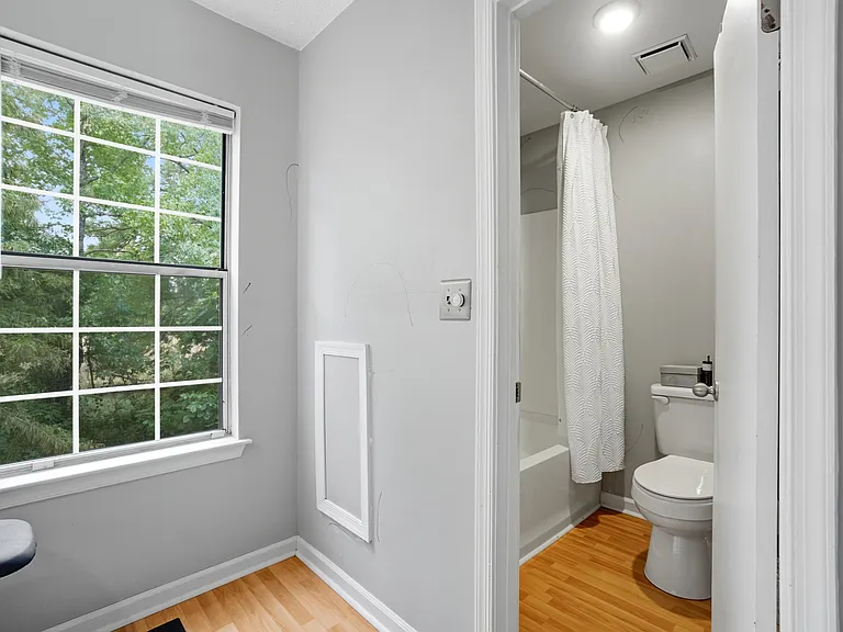 4658 Genoa Cir — Photo 29