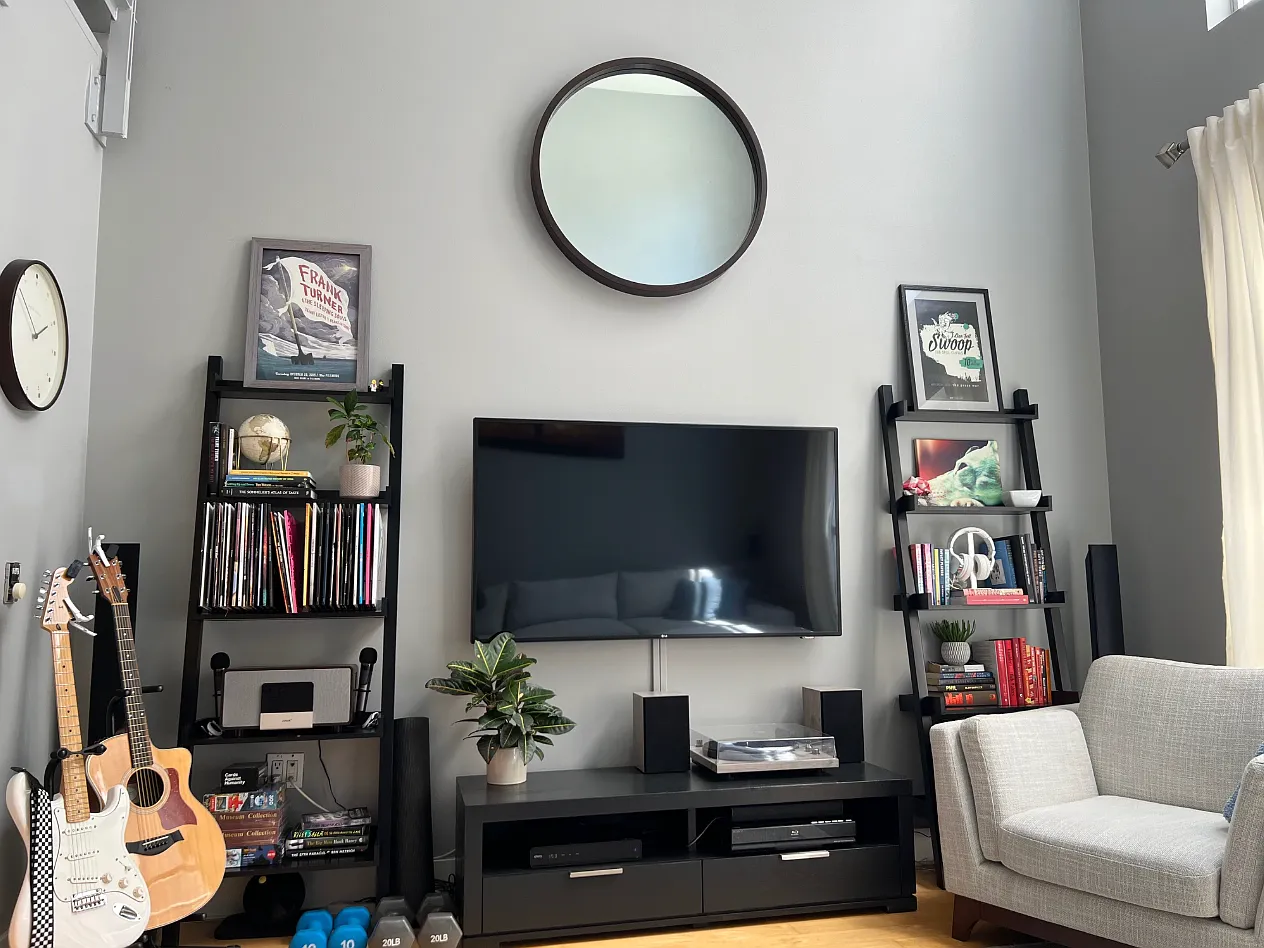 2 bed, 1033 sqft, $4,500 — Photo 2