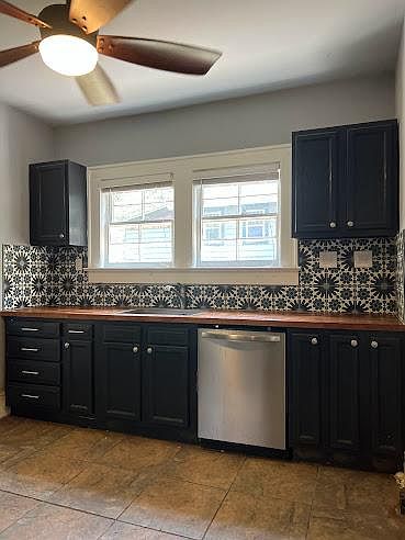 2nd image of 1883 Cambridge Ave #1