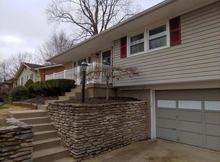 10221 Eve Adam Dr, Louisville, KY 40272
