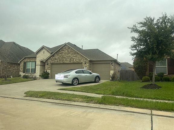 2nd image of 5239 Royal Sunset Ct