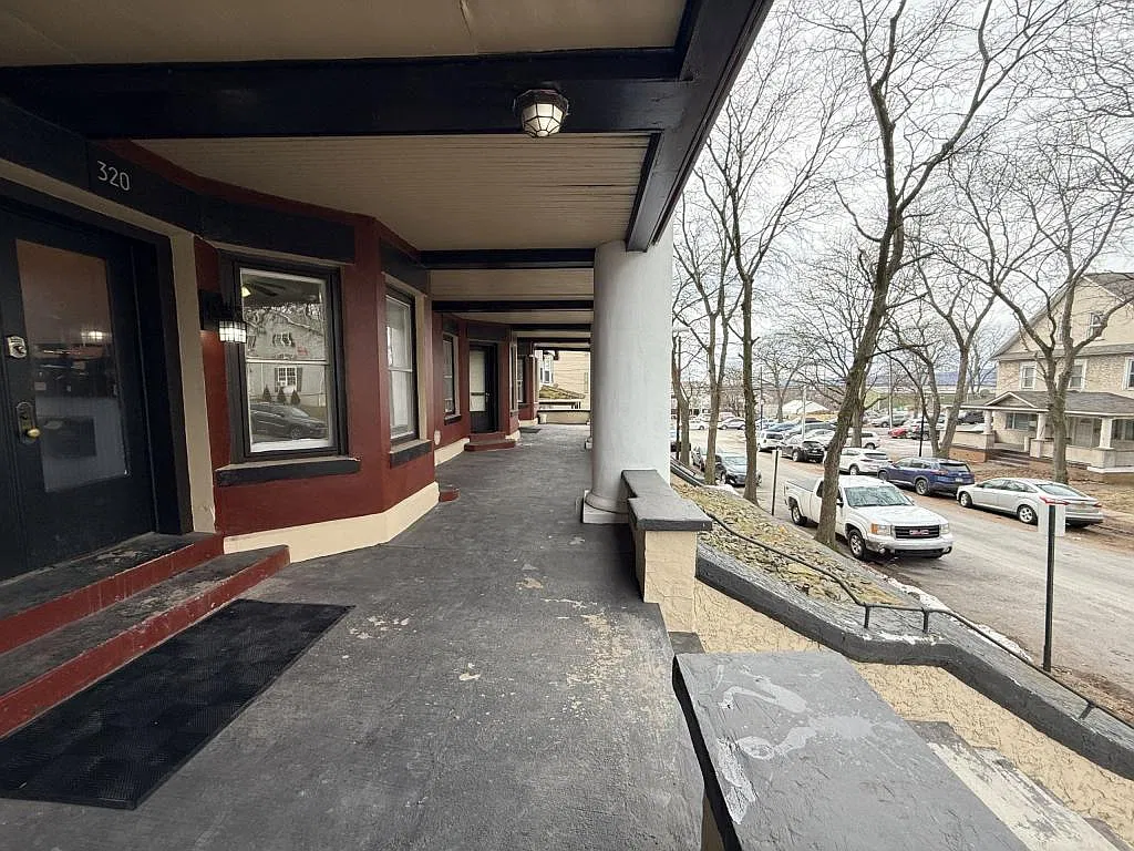 320 Taylor Ave-Apt 1A Scranton PA — Photo 4