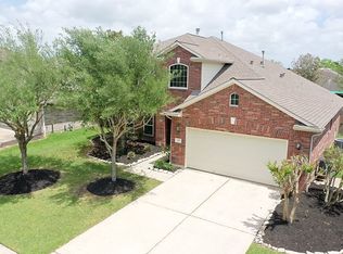 2107 Rain Lily Ct, Pearland, TX 77581