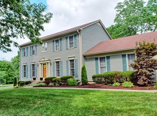 4401 Eagles Cove Ct, Louisville, KY 40241