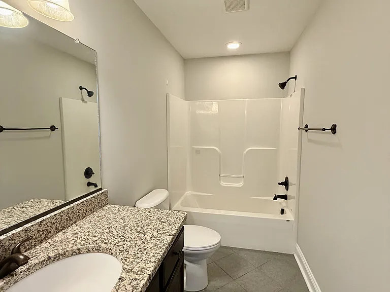 127 Portico St — Photo 17