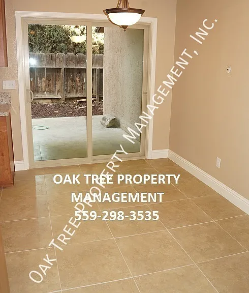 744 Woodworth Ave #A — Photo 7