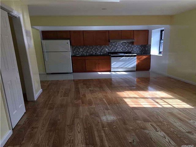 1st image of 10718 37th Dr APT 2B