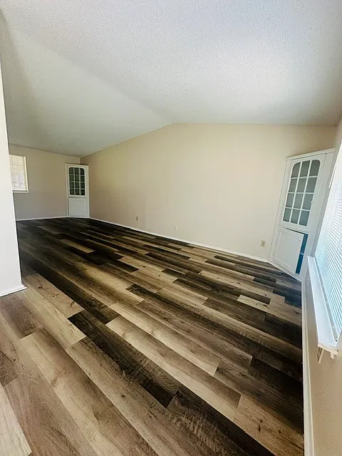 3 bed, 1188 sqft, $1,500 — Photo 2