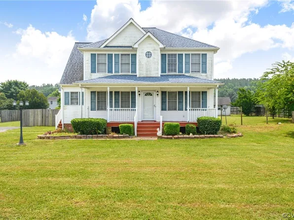 23301 Pear Tree Ln, North Dinwiddie, VA 23803