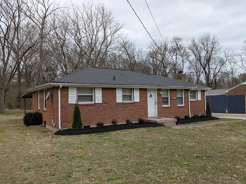 1st image of 3939 Creekside Dr