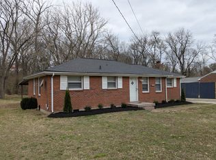 3939 Creekside Dr, Nashville, TN 37211