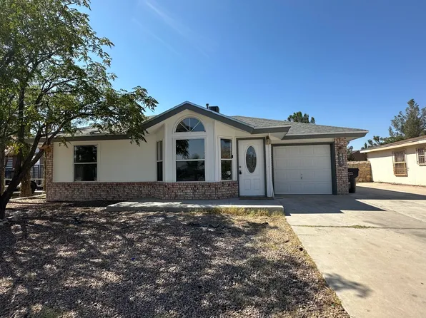 425 Las Palomas Dr, Horizon City, TX 79928