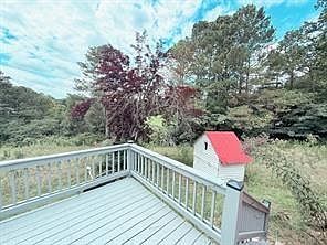 3rd image of 1945 Big Ridge Rd