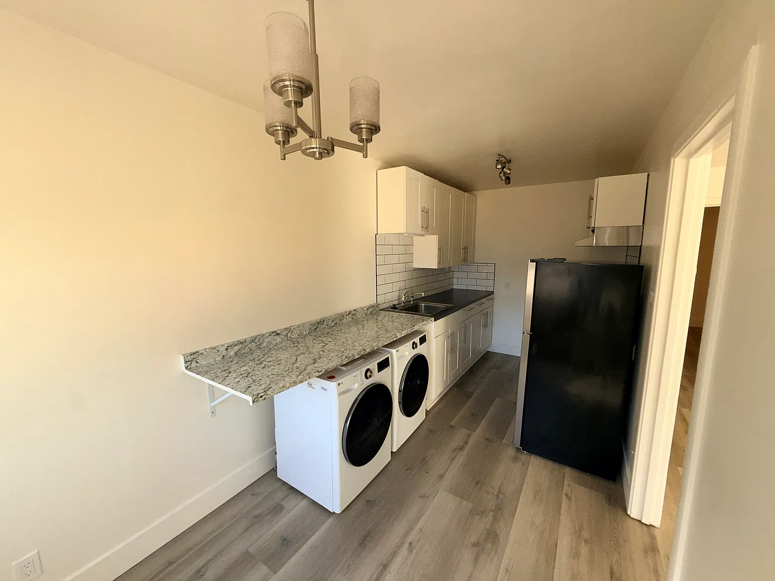 1 bed, 600 sqft, $1,700 — Photo 3