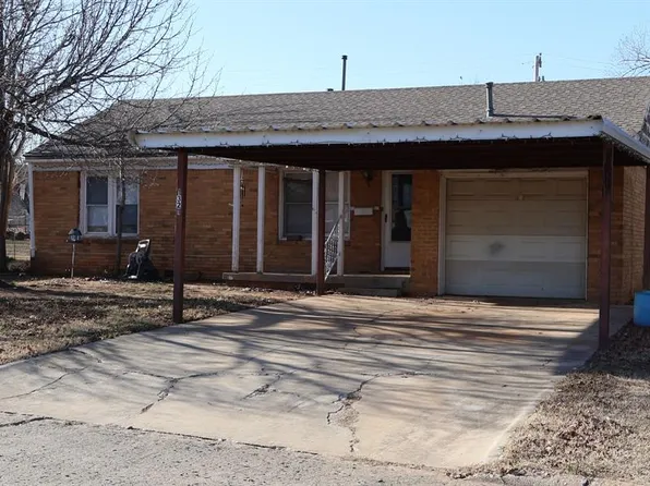 1321 SW Hillcrest Rd, Pauls Valley, OK 73075