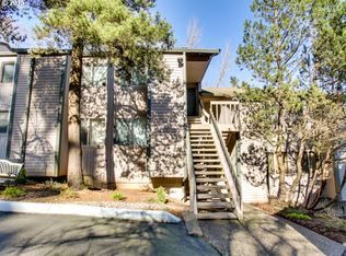 44 Eagle Crest Dr APT 3, Lake Oswego, OR 97035